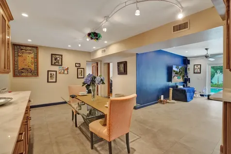 908 NE 16th Place Fort Lauderdale FL 33305