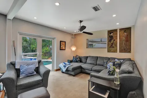 908 NE 16th Place Fort Lauderdale FL 33305