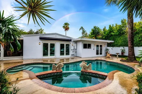 908 NE 16th Place Fort Lauderdale FL 33305