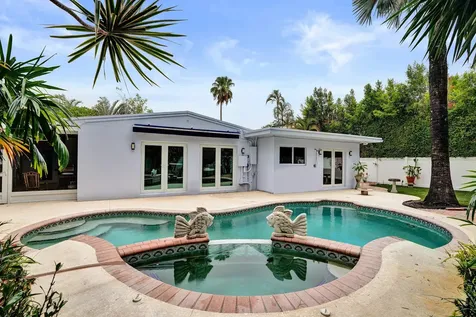 908 NE 16th Place Fort Lauderdale FL 33305