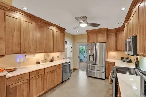 908 NE 16th Place Fort Lauderdale FL 33305