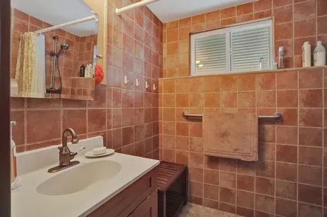 908 NE 16th Place Fort Lauderdale FL 33305