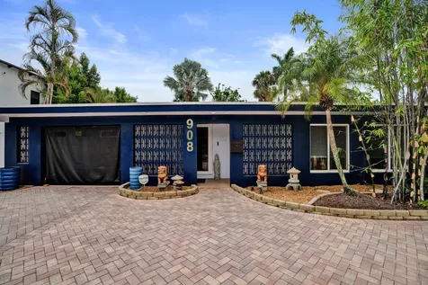 908 NE 16th Place Fort Lauderdale FL 33305