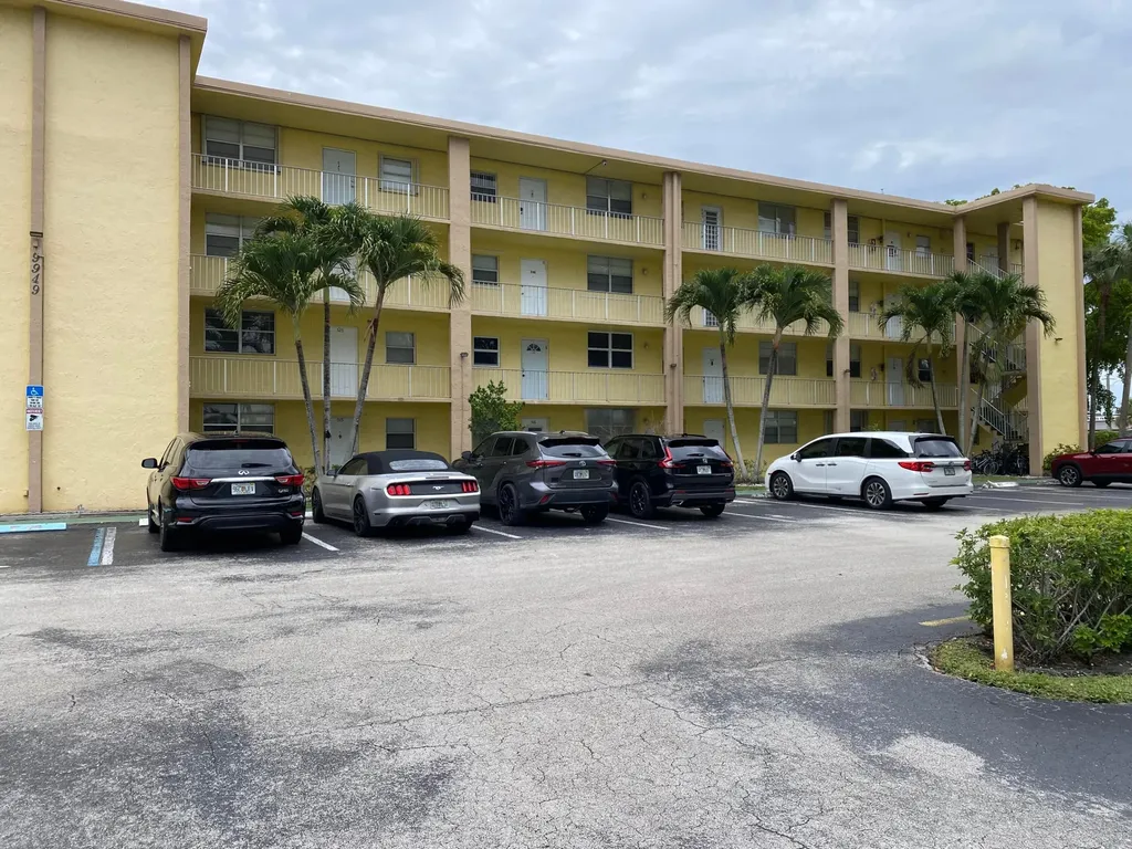 9949 Sandalfoot Boulevard Boca Raton FL 33428