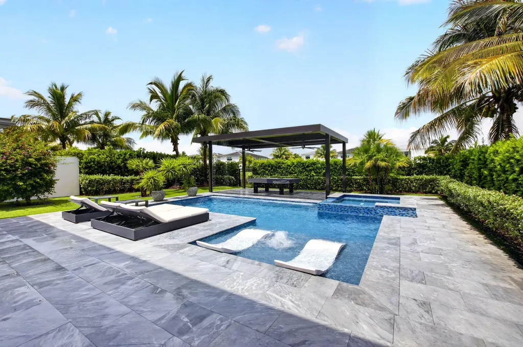 17237 Windy Pointe Lane Boca Raton FL 33496