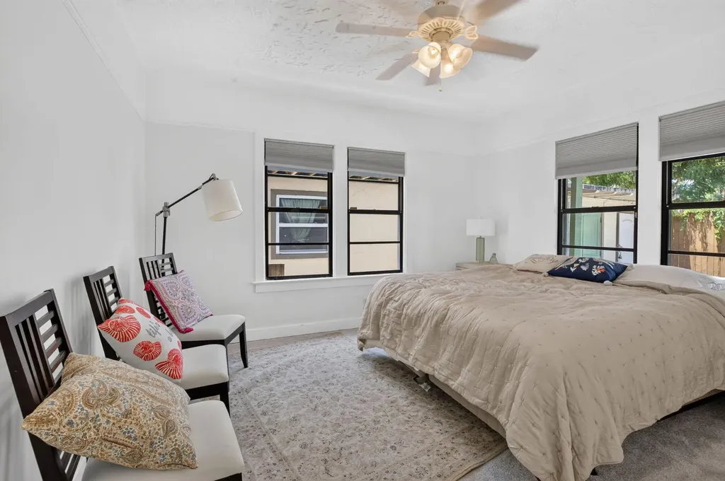 806 NE 2nd Avenue Delray Beach FL 33444