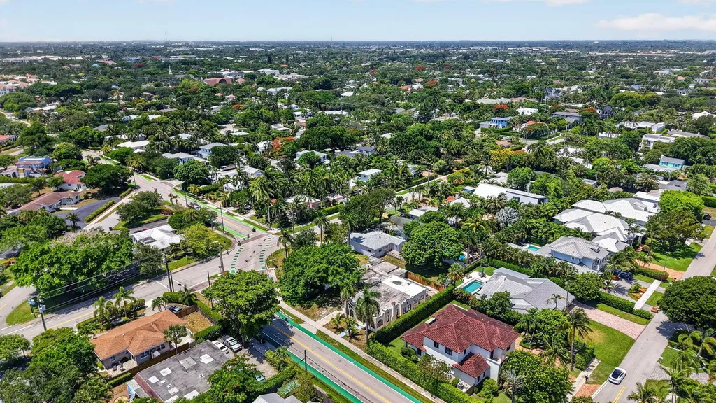 806 NE 2nd Avenue Delray Beach FL 33444