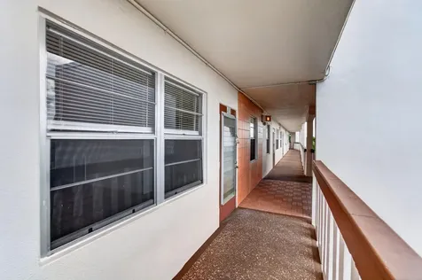 4028 Hythe B Boca Raton FL 33434