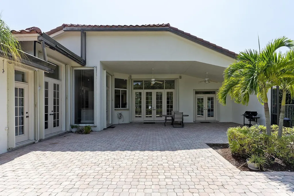 875 Bayside Lane Weston FL 33326