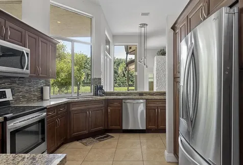 875 Bayside Lane Weston FL 33326
