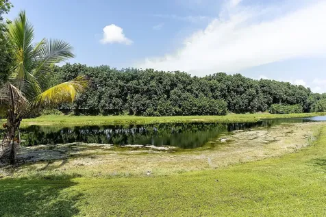 875 Bayside Lane Weston FL 33326