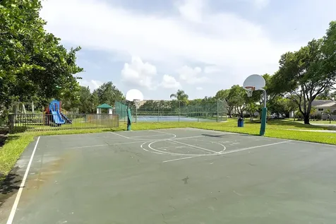 875 Bayside Lane Weston FL 33326