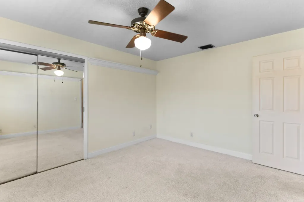 880 E Acre Drive Plantation FL 33317