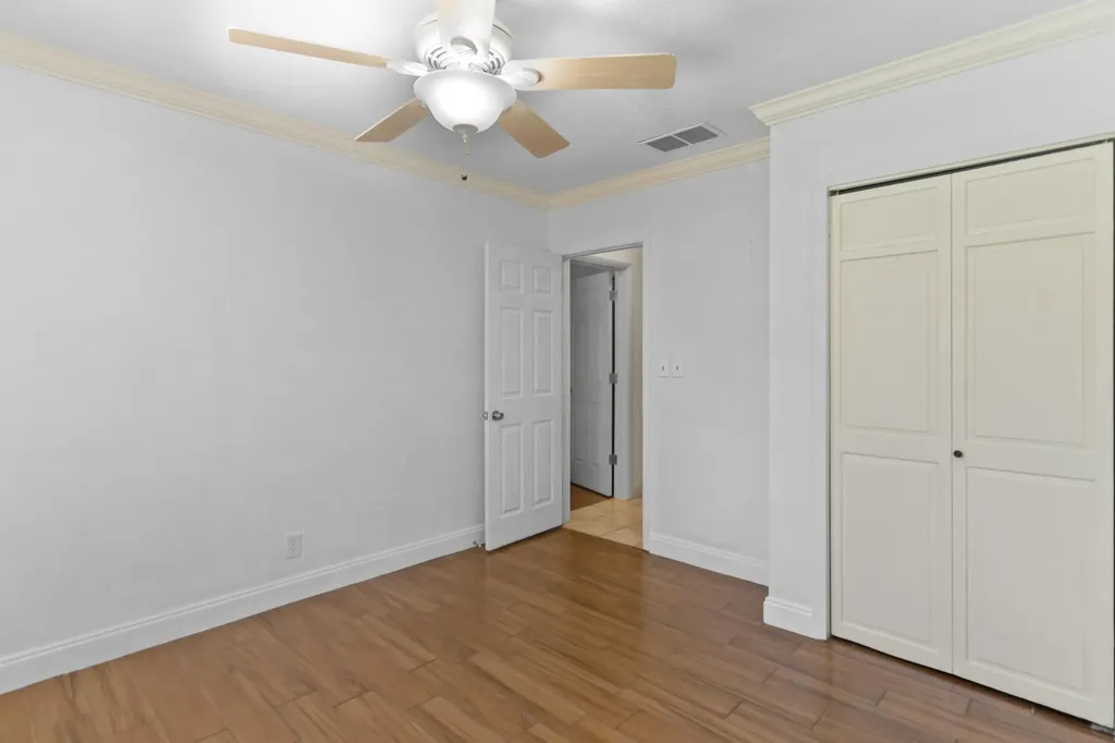 880 E Acre Drive Plantation FL 33317