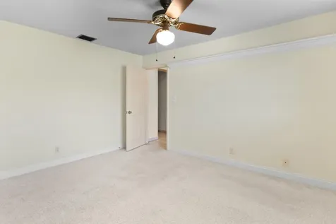 880 E Acre Drive Plantation FL 33317
