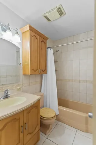 880 E Acre Drive Plantation FL 33317