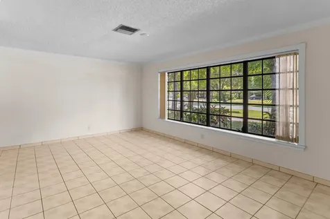 880 E Acre Drive Plantation FL 33317