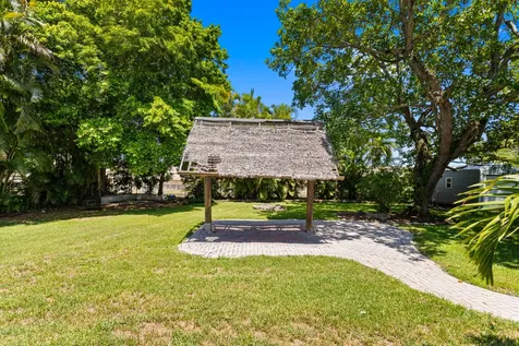 880 E Acre Drive Plantation FL 33317