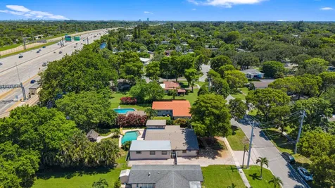 880 E Acre Drive Plantation FL 33317