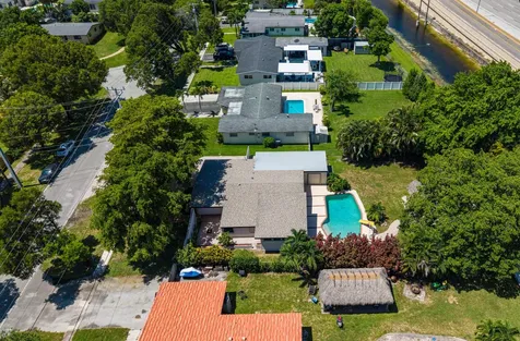 880 E Acre Drive Plantation FL 33317