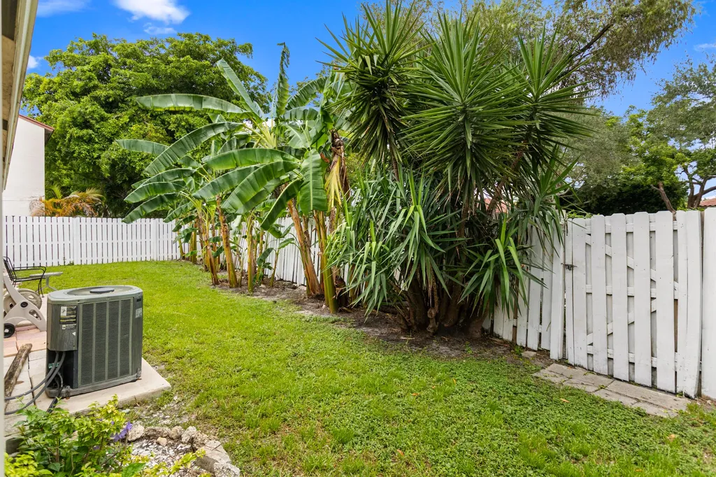 13945 Langley Place Davie FL 33325