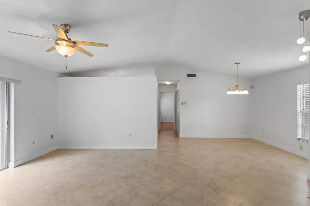 13945 Langley Place Davie FL 33325