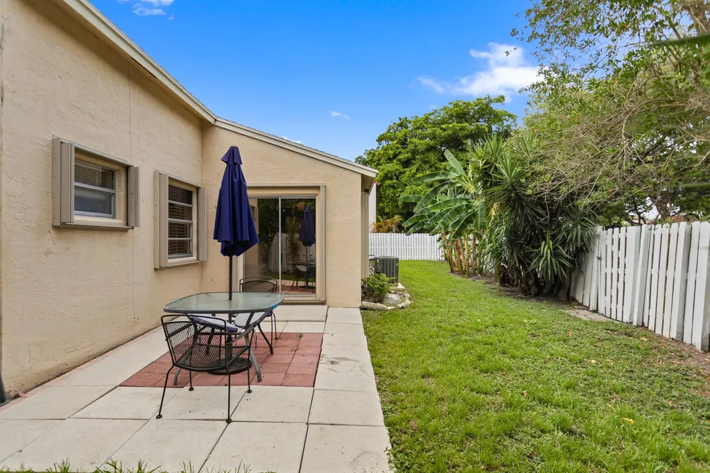 13945 Langley Place Davie FL 33325