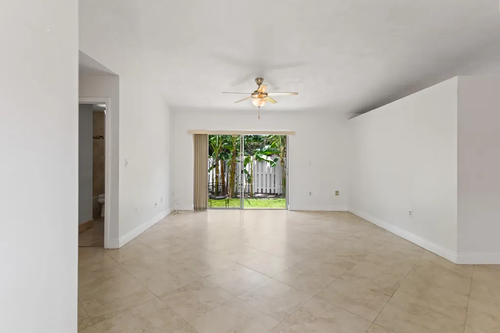 13945 Langley Place Davie FL 33325