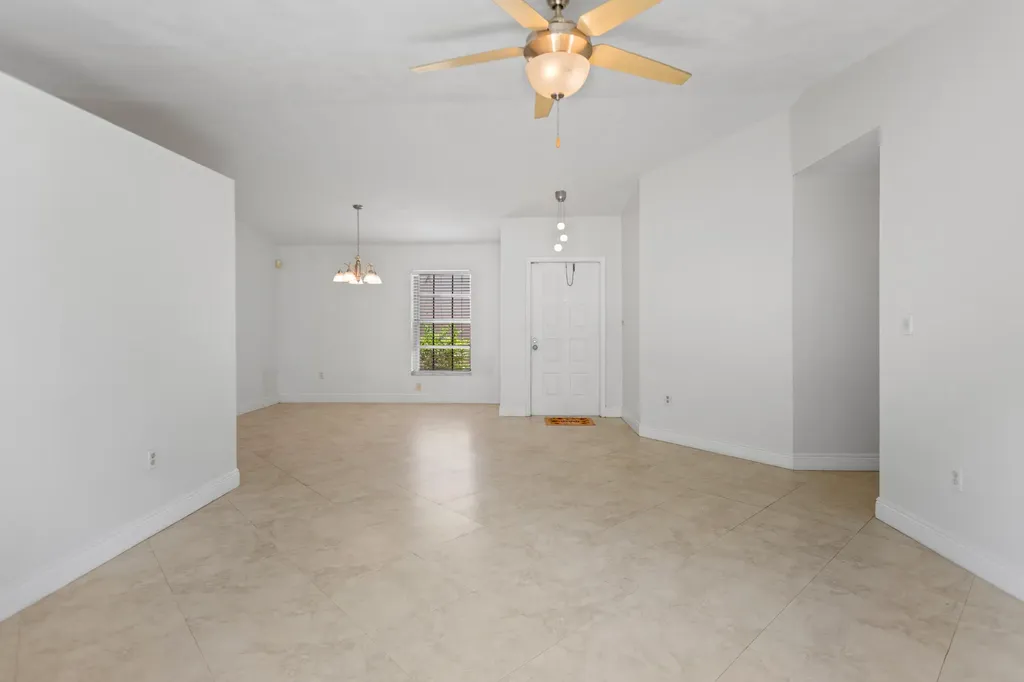 13945 Langley Place Davie FL 33325