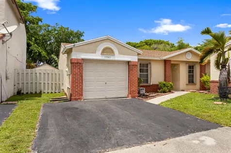 13945 Langley Place Davie FL 33325