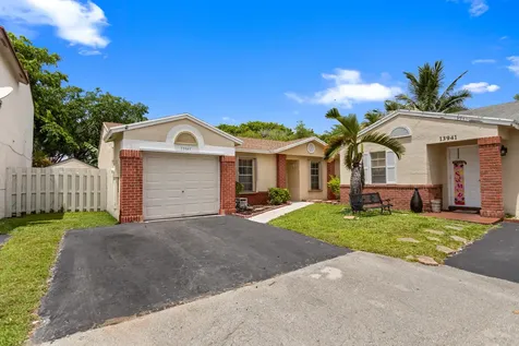 13945 Langley Place Davie FL 33325