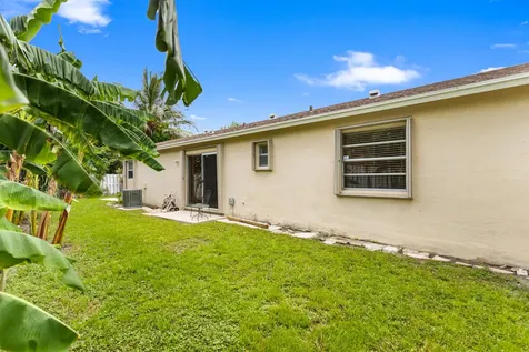 13945 Langley Place Davie FL 33325