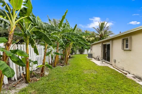 13945 Langley Place Davie FL 33325