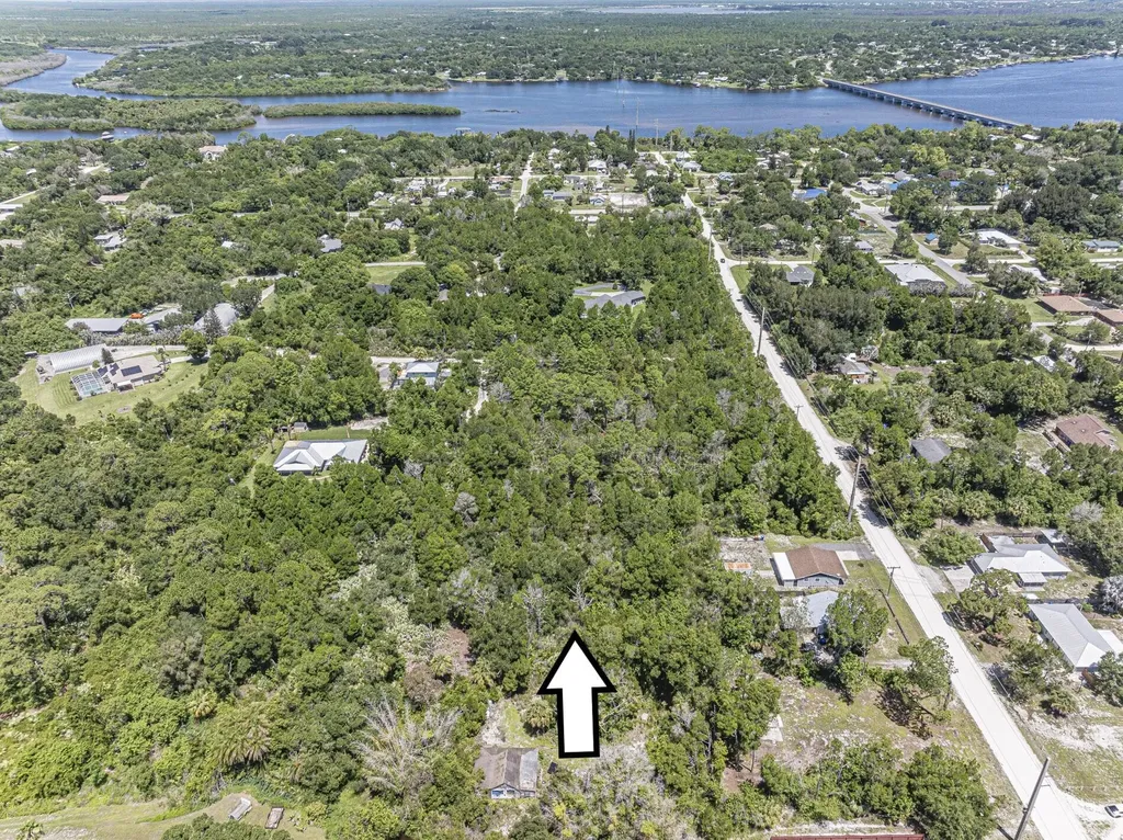 12870 80th Court Sebastian FL 32958
