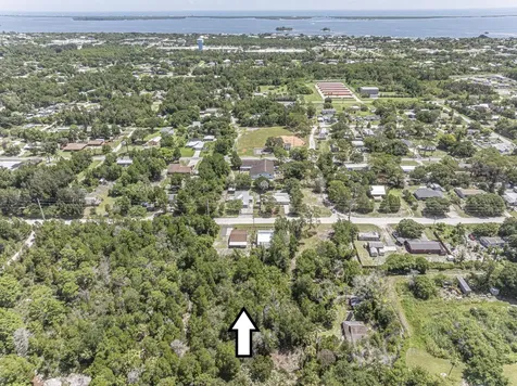 12870 80th Court Sebastian FL 32958