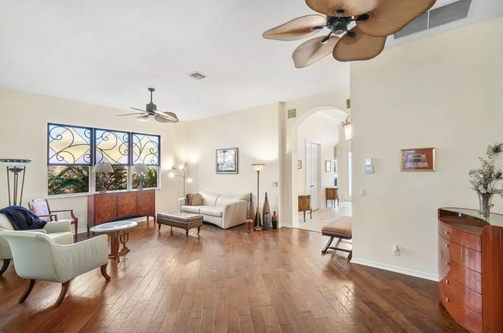 8688 Via Avellino Lake Worth FL 33467