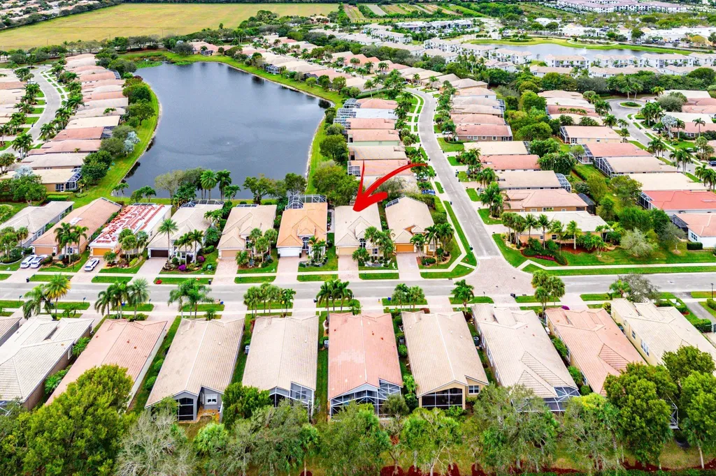 8688 Via Avellino Lake Worth FL 33467