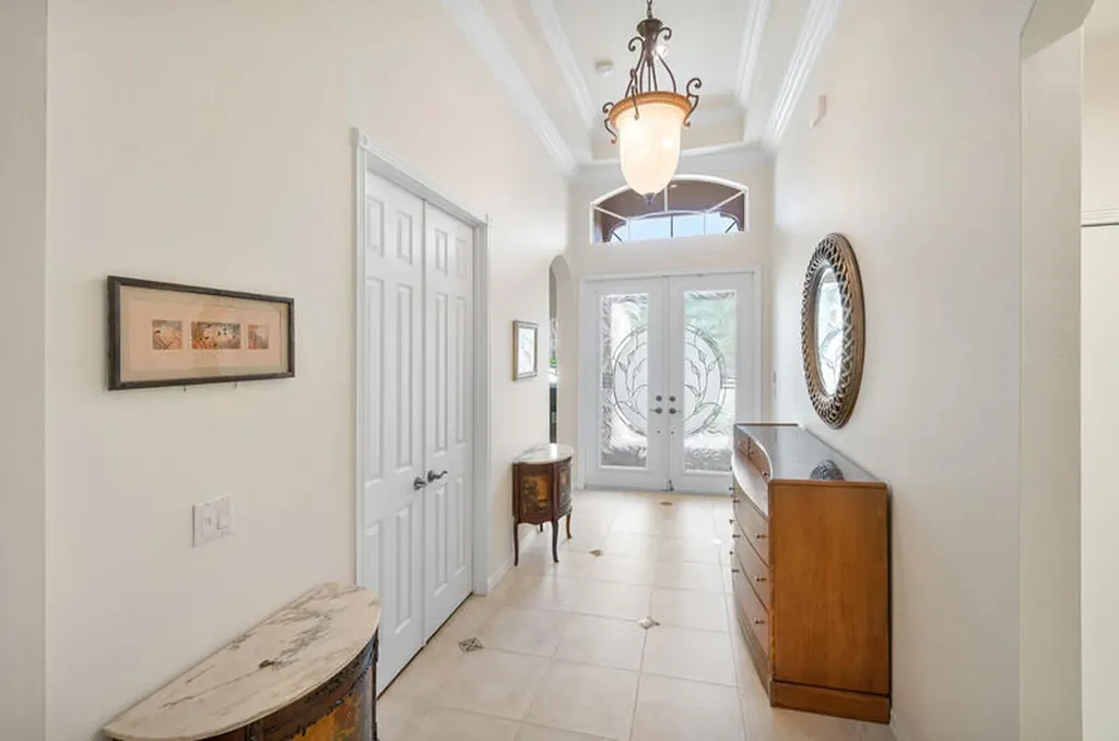 8688 Via Avellino Lake Worth FL 33467