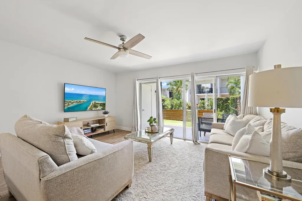 388 Golfview Road North Palm Beach FL 33408