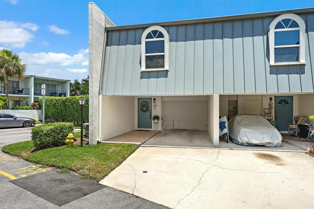 388 Golfview Road North Palm Beach FL 33408