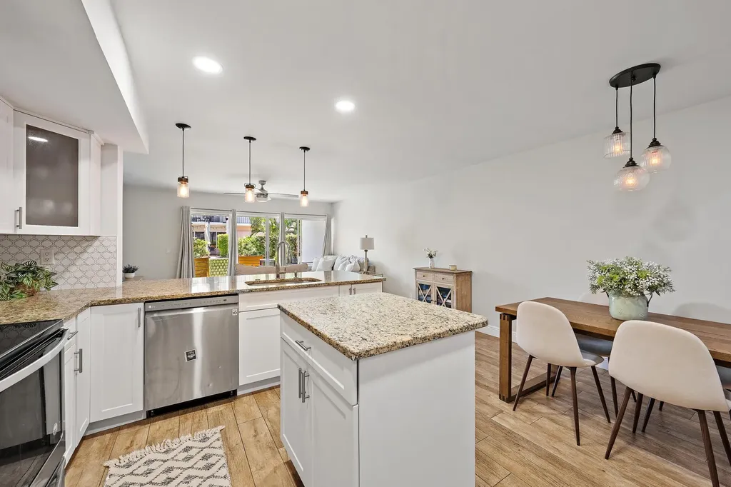 388 Golfview Road North Palm Beach FL 33408