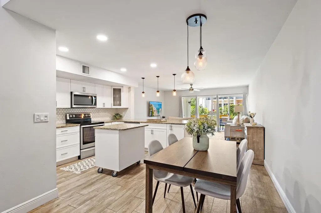 388 Golfview Road North Palm Beach FL 33408
