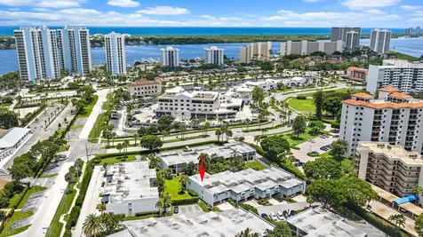 388 Golfview Road North Palm Beach FL 33408