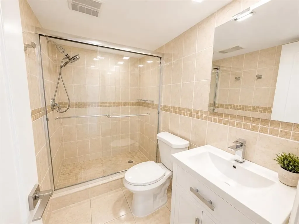 4030 W Palm Aire Drive Pompano Beach FL 33069
