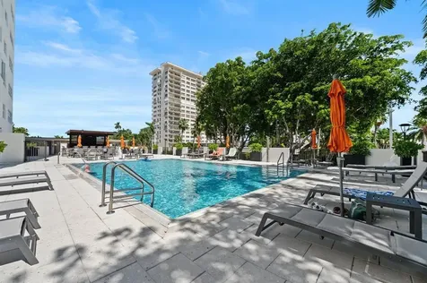 340 Sunset Drive Fort Lauderdale FL 33301