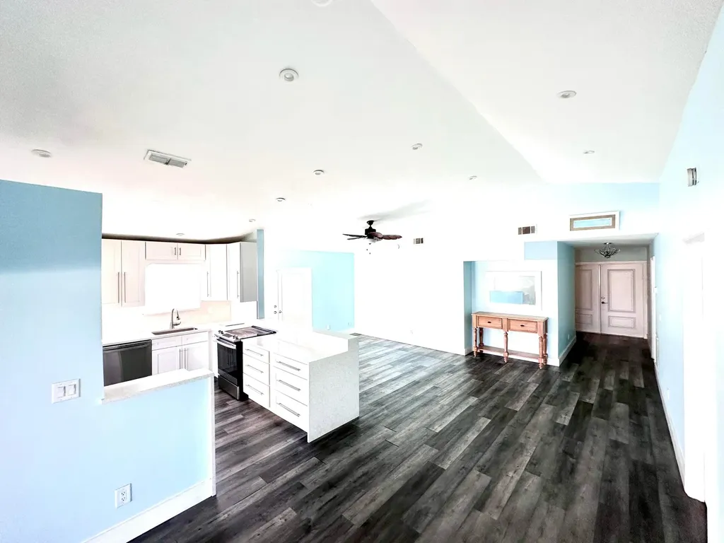 57 Buxton Lane Boynton Beach FL 33426