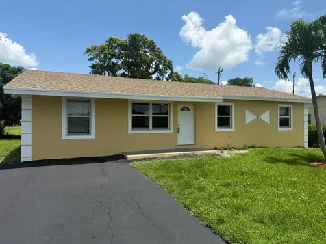 781 SW 12th Street Belle Glade FL 33430