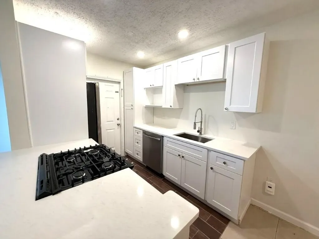 265 SW 7 Street Boca Raton FL 33432