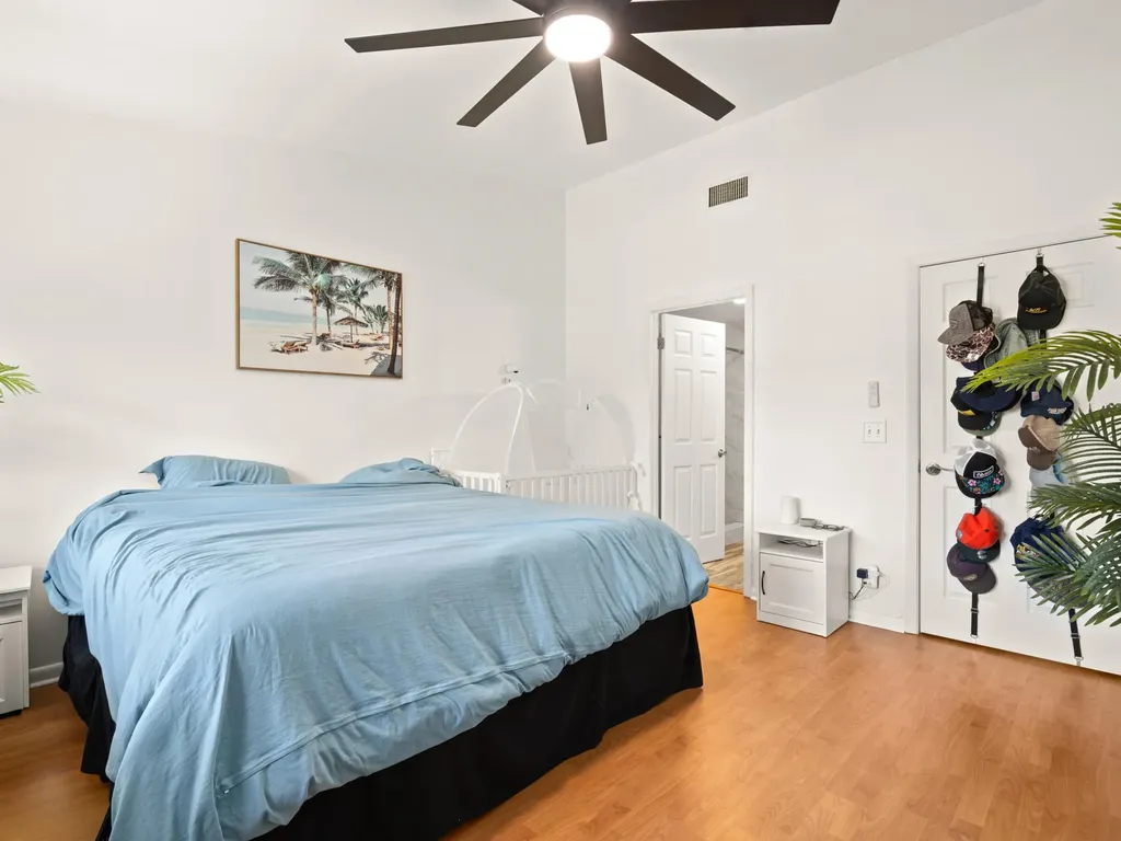 4206 SW 70th Terrace Davie FL 33314