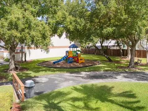 4206 SW 70th Terrace Davie FL 33314